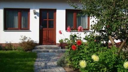 Bungalow für 2 Personen, mit Terrasse und Garten im Stettiner Haff