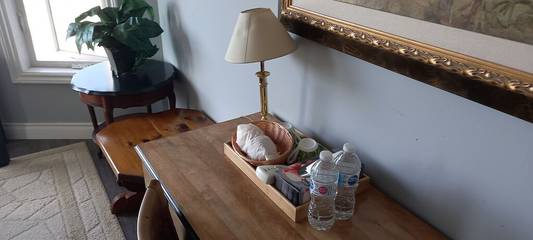 Bed And Breakfast for 3 Guests in Windsor (Ontario), Ontario, Picture 2