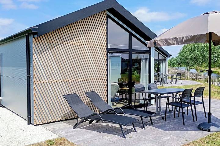 Ferienhaus für 4 Personen, mit Terrasse und Garten in Kampen