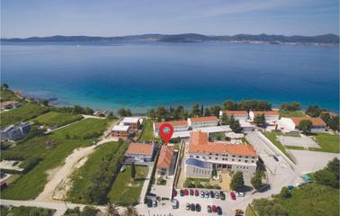 Gîte pour 4 personnes, avec terrasse à Ville de Zadar