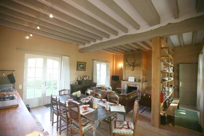 Location de vacances pour 5 personnes, avec vue ainsi que jardin et vue sur le lac, animaux acceptés à Salbris - 4