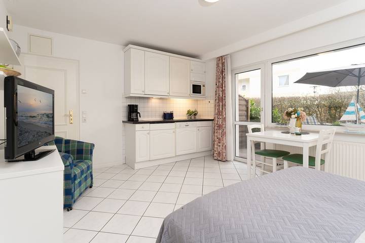 Ferienwohnung für 2 Personen, mit Terrasse, mit Haustier in Sierksdorf - 2