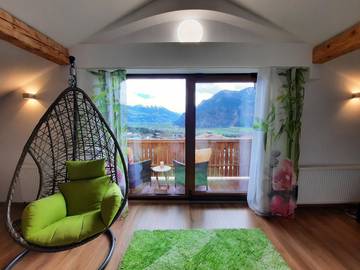Gîte pour 4 personnes, avec jardin à Wiesing