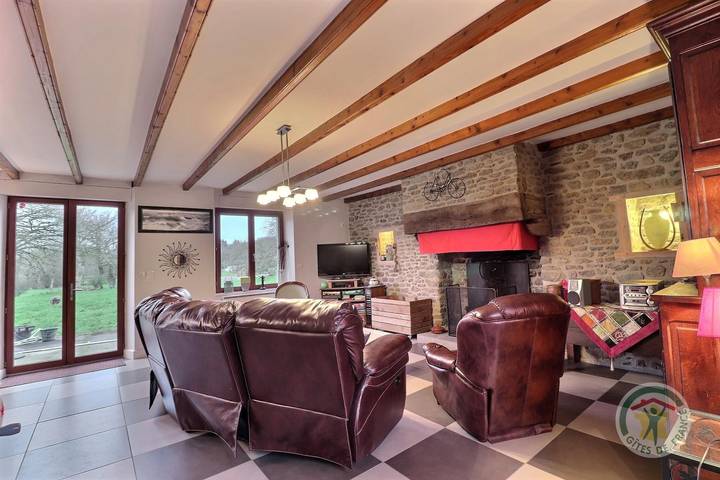 Gîte pour 6 personnes, avec jardin à Baguer-Morvan - 3