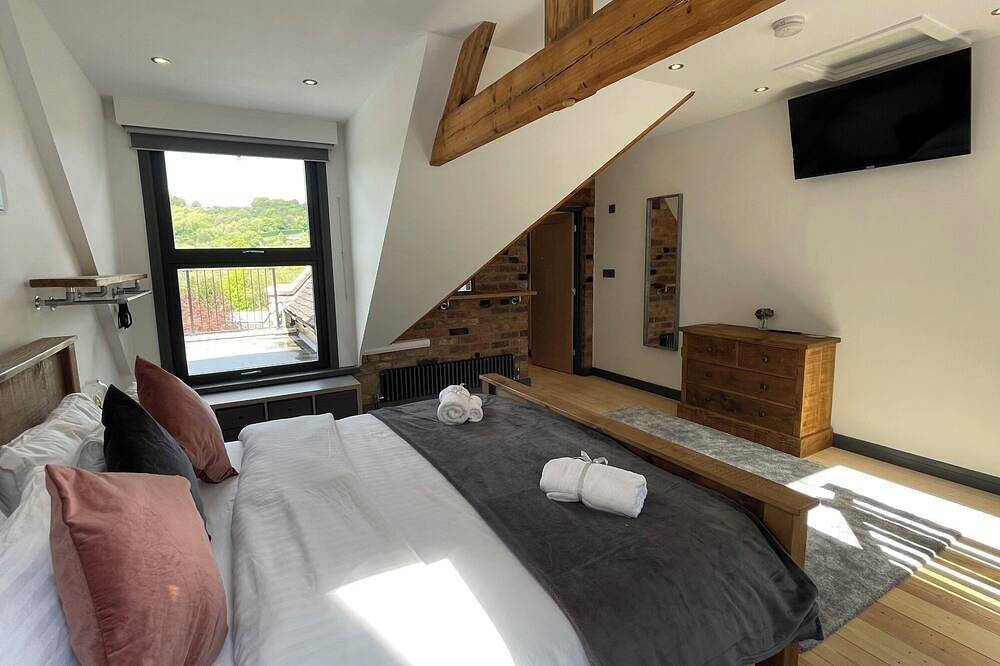 Chapel row 2 luxury cottage in the peaks in Wirksworth, Derbyshire