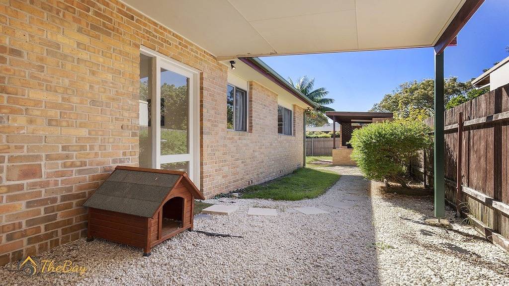 Blauer Fisch - 41 Boulder Bay Road in Fingal Bay, Hunter Valley