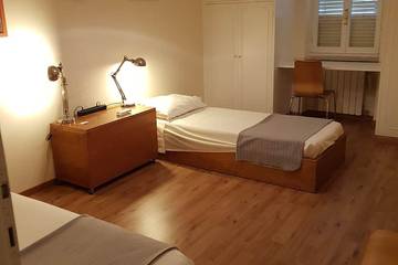 Villa for 6 Guests in Rome, Rome Province, Picture 1