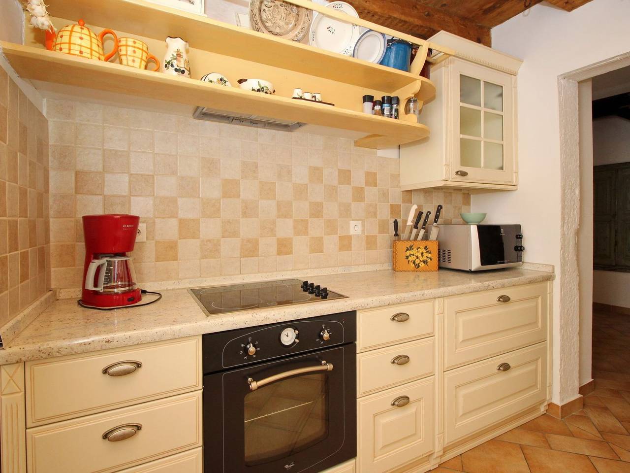 Renoviertes Steinhaus mit Garten und Pool ideal in Baska, Krk