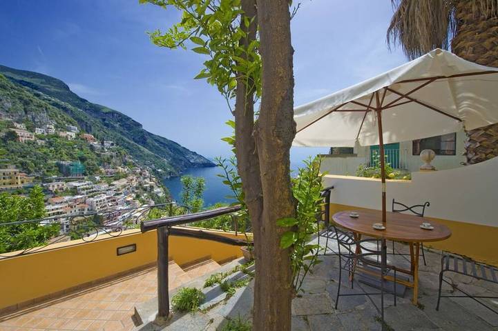 Apartment for 4 people, with balcony in Positano