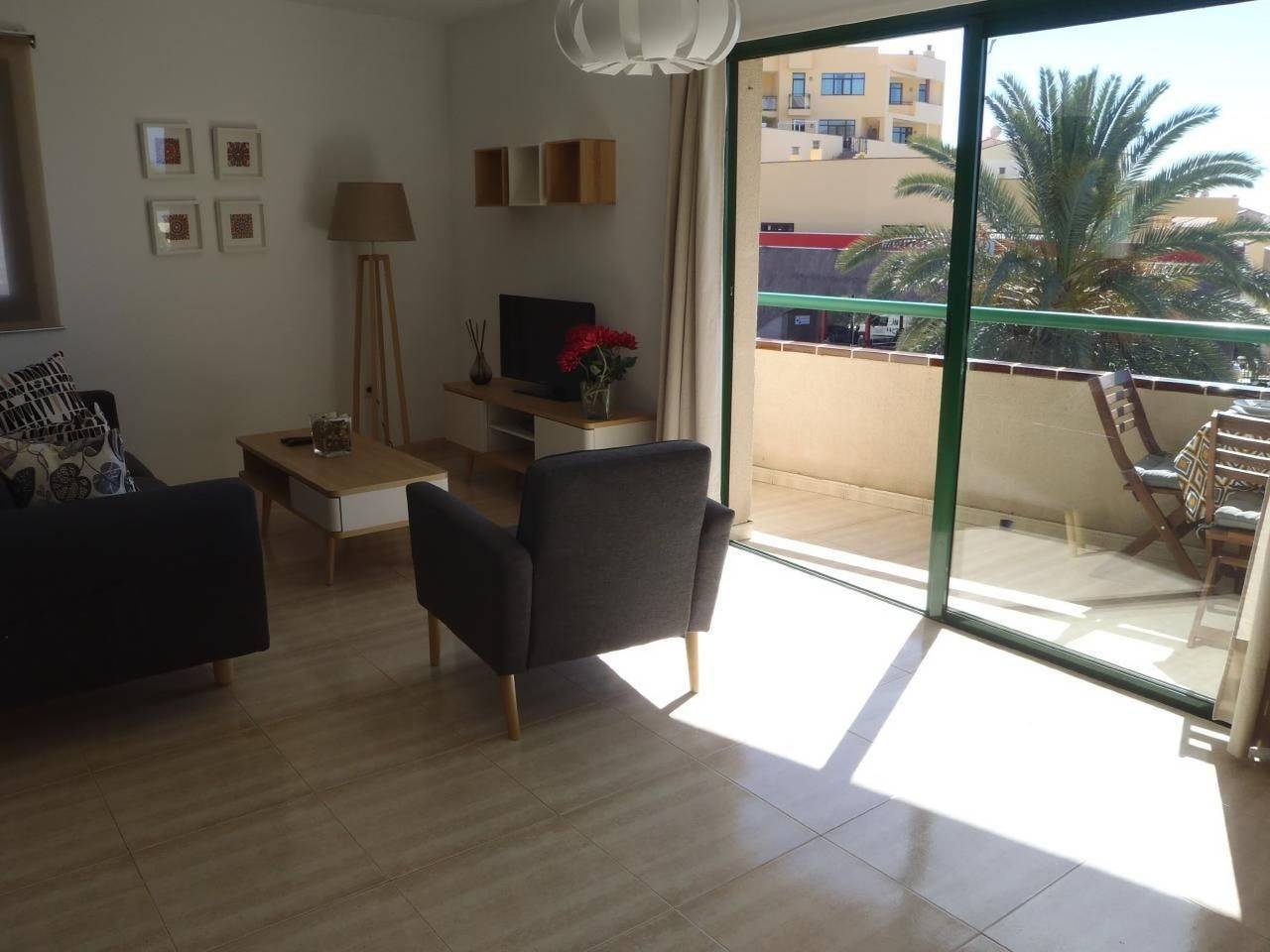 Entire apartment, Gesamte Wohnung in Morro Jable mit Terrasse in Playa Morro Jable, Pájara
