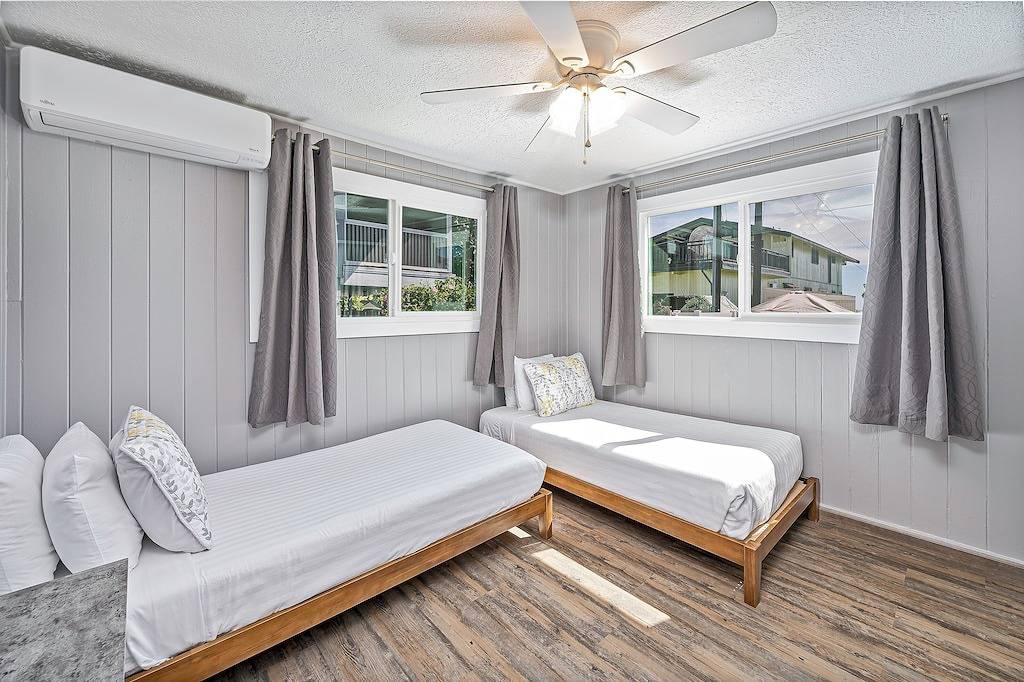 Renovated Steps to the Beach Cottage in Ewa Beach Serene Home C in Ewa Beach, Ewa