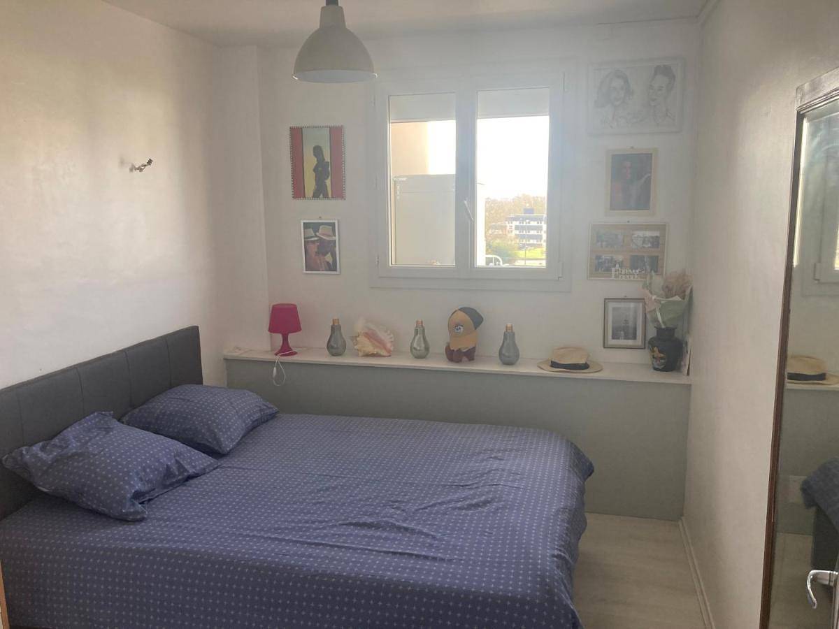 Appartement entier, Appartement calme et ensoleillé in Hérouville-Saint-Clair, Région de Caen