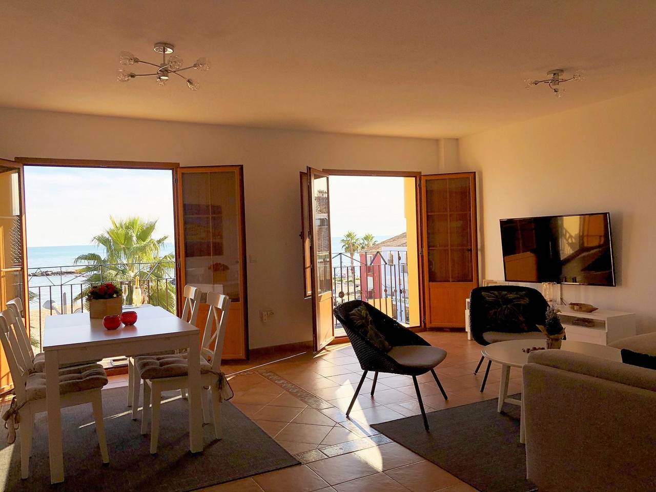 Entire apartment, Ar27-5, amplio ático en primera línea de playa in La Vila Joiosa, Costa Blanca