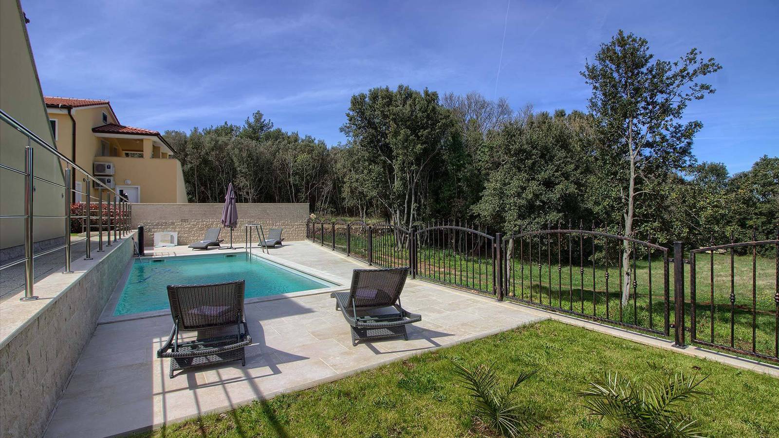 Villa für 10 Personen mit Balkon in Banjole, Südküste Istrien