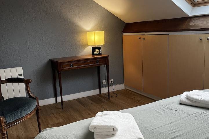 Grande Maison à Paris ou Tout Comme in Vitry-sur-Seine, Val-de-Marne