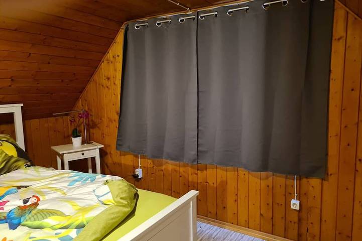 Ferienhaus für 6 Personen, mit Terrasse und Whirlpool in Neunkirchen - 4