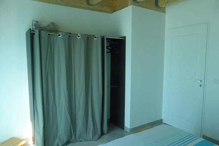 Gîte pour 4 personnes, avec jardin et terrasse à Saintes - 2