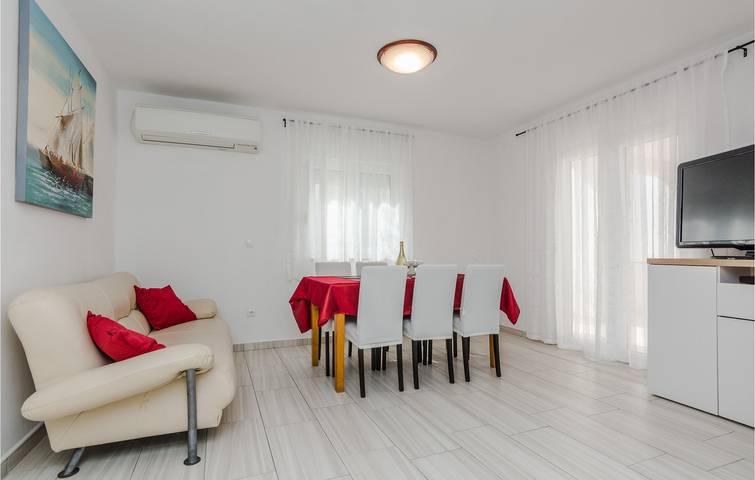 Ferienhaus für 10 Personen, mit Terrasse in Privlaka - 4