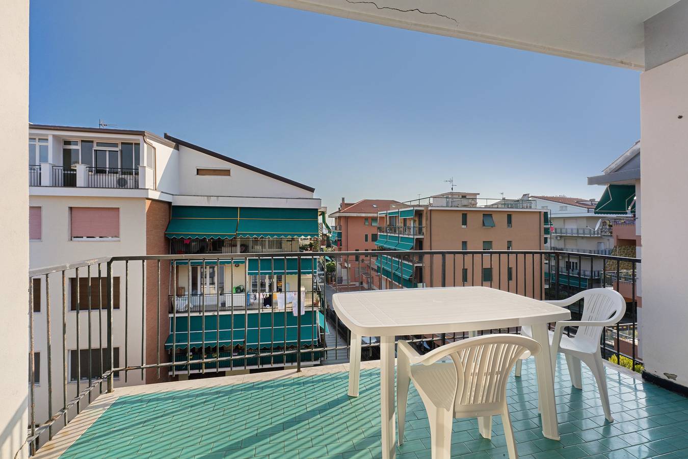 Ganze Wohnung, Apartment 'Giaco' mit Meerblick, Balkon und Wlan in Sestri Levante (Stadt), Sestri Levante