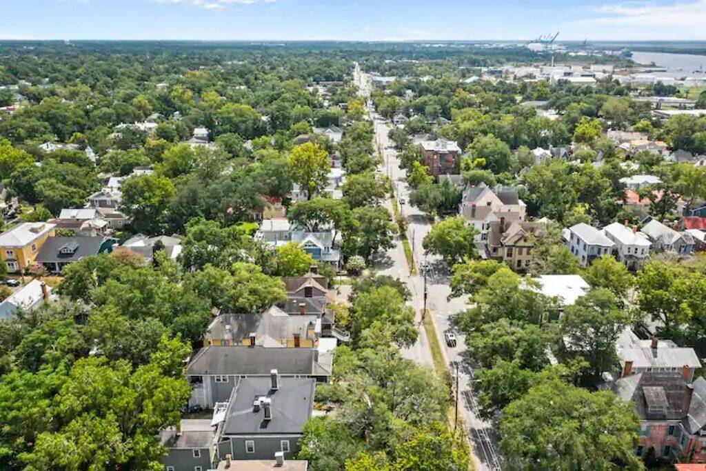 Ganze Wohnung, Balcony and 1 bedroom heart of Historic downtown! Steps to River Walk in Wilmington, New Hanover County
