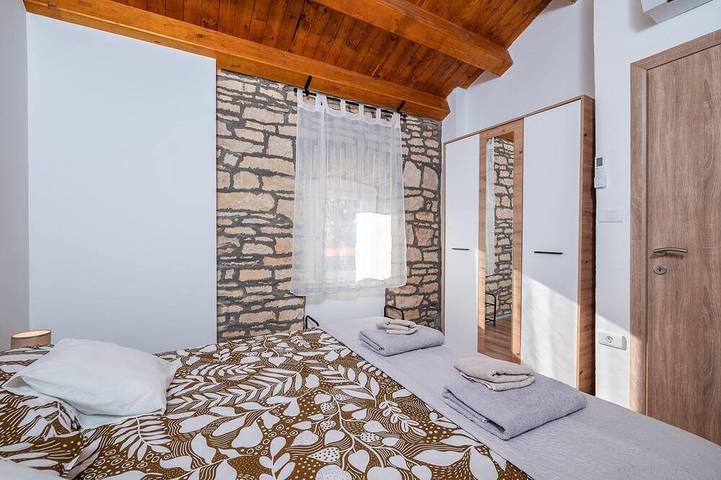 3 bedroom amazing home in Brscici in Jursici, Svetvinčenat