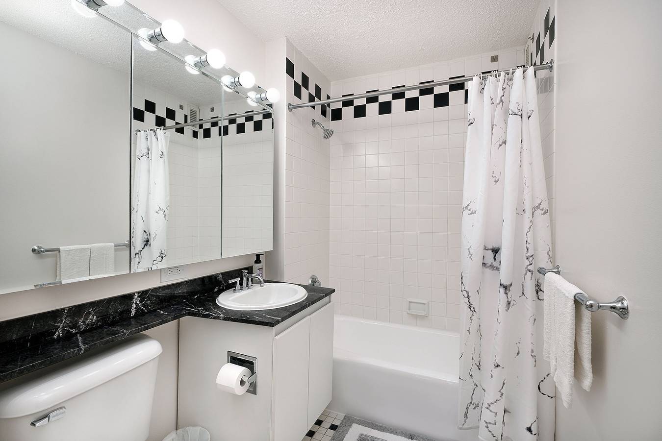 Apartamento entero, Stunning Apartment for 4! 2 Bedrooms 2 Bath in Manhattan, Nueva York