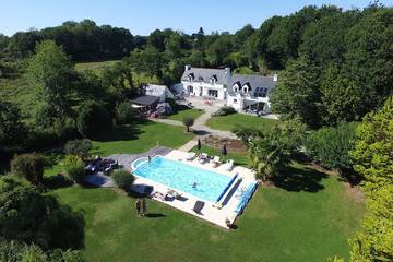 Location de vacances pour 5 personnes, avec jardin à Gouesnach
