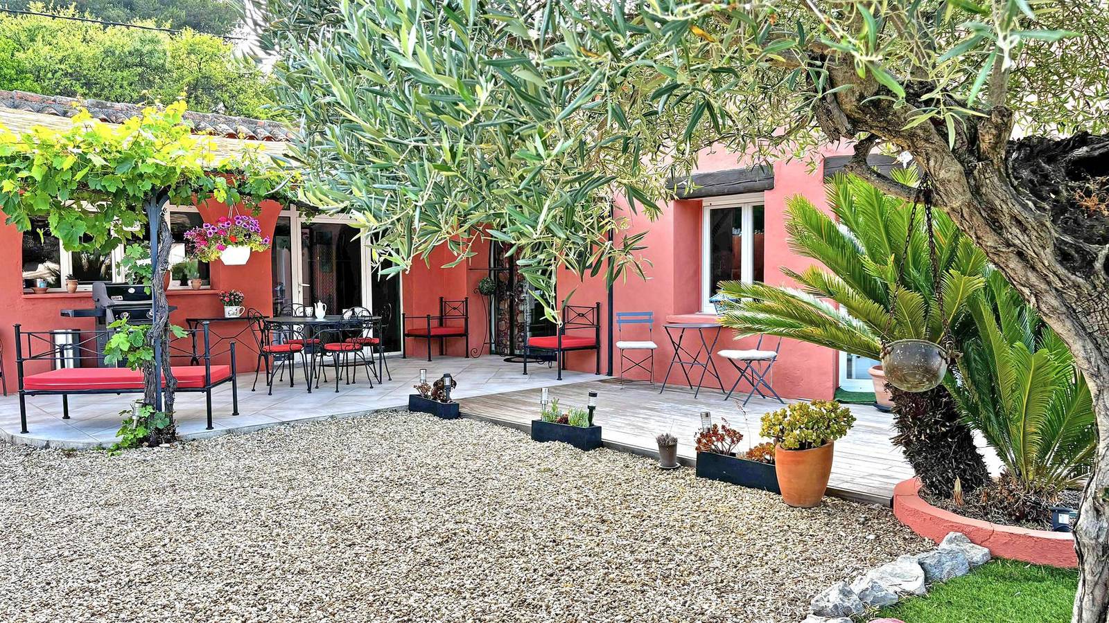 Ganze Ferienwohnung, Haus für 4/5 Personen - Privater Pool - Klimaanlage - Wifi - Strand - Sainte Maxime in Sainte-Maxime, Draguignan Region