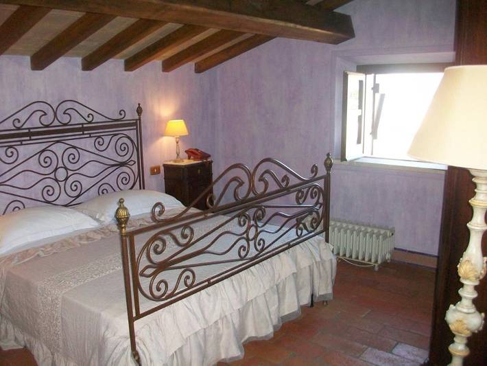 Maison de campagne pour 2 personnes, avec piscine ainsi que terrasse et jardin à Fondi - 4