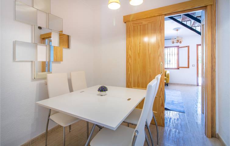Terrace Apartment with WiFi, AC, Parking & Beach nearby in Los Alcázares, Costa Cálida