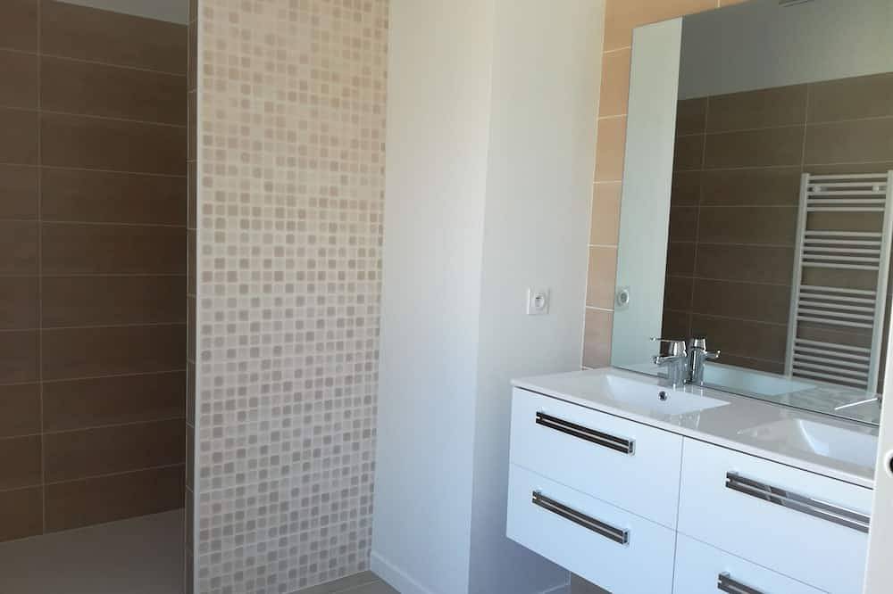 Gîte calme proche mer à Pornic, jardin clos, accessible Pmr, visite ferme, wifi, équipement bébé in Pornic, Côte de Jade