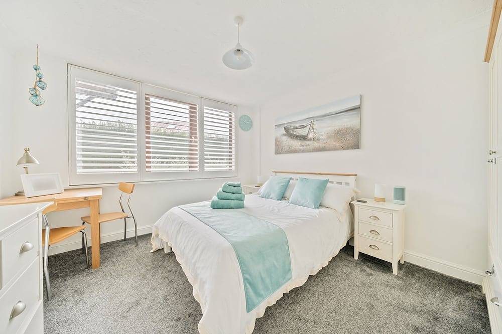 Ganze Wohnung, Stone's throw from beach and forest, country walks in Middleton-on-Sea, West Sussex