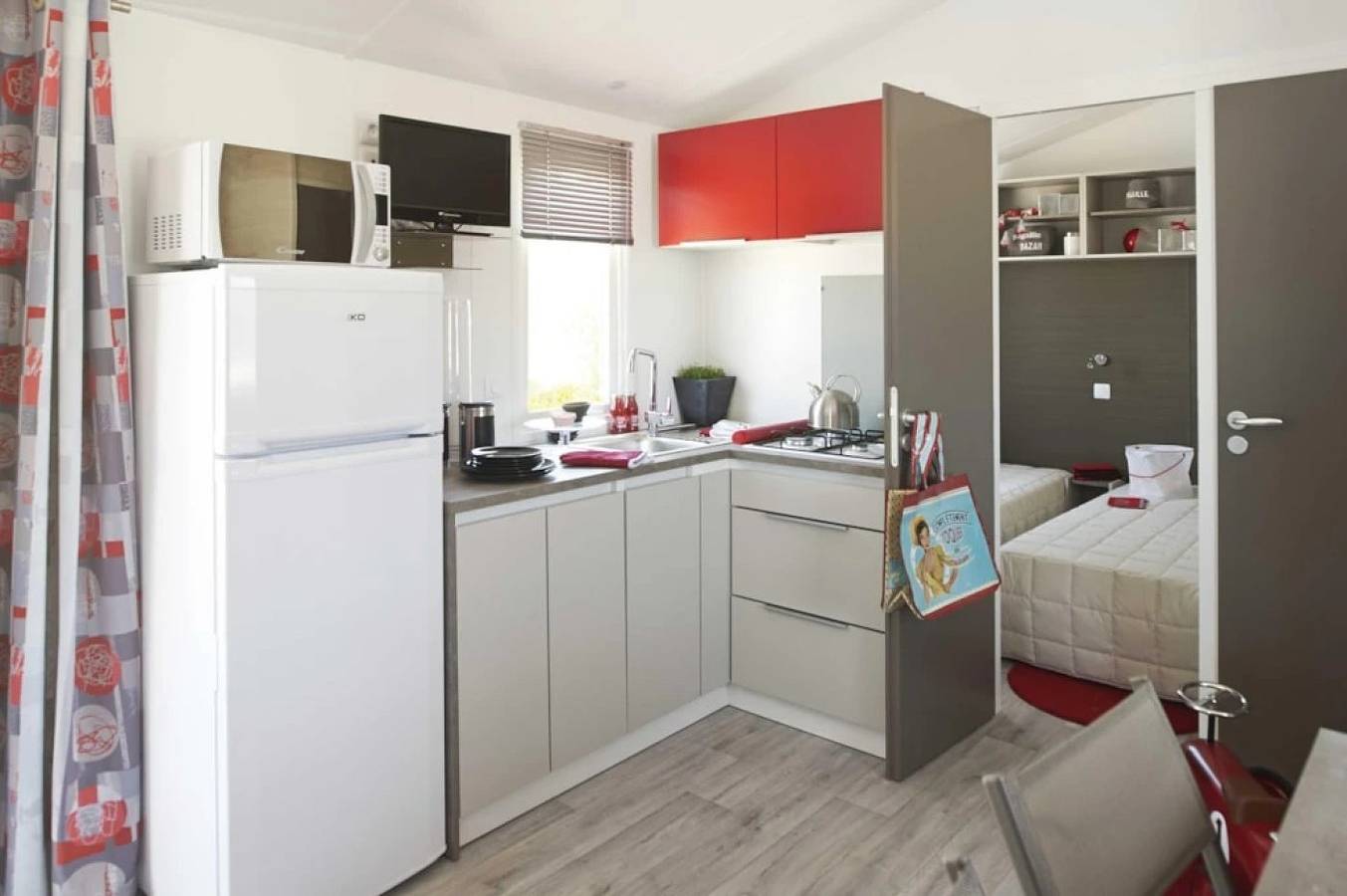 Camping 4 étoiles - Piscine - ccbbibd in Saint-Trojan-les-Bains, Côte de Beauté