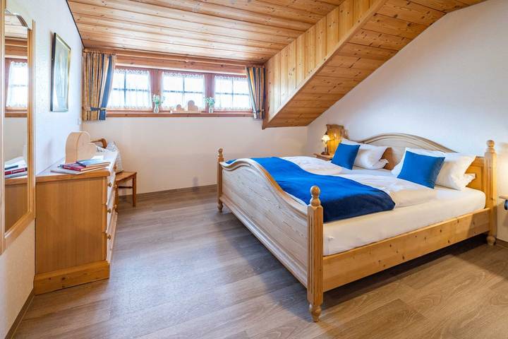 Ferienwohnung für 4 Personen, mit Balkon und Garten sowie Sauna und Ausblick in Rubi