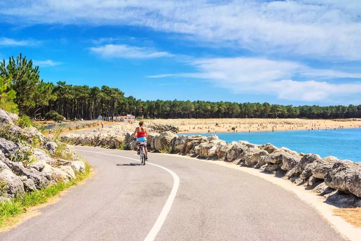 Camping für 6 Personen, mit Pool und Terrasse, mit Haustier in Royan - 2