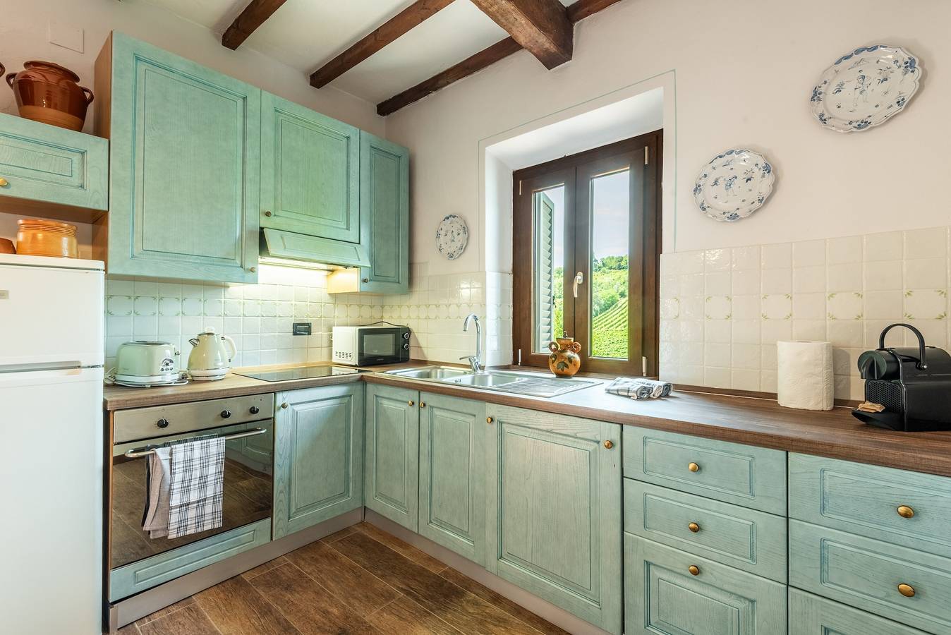 Ganze Wohnung, Apartment 'Uva' mit privatem Pool, Wlan und Klimaanlage in San Gimignano, Siena Provinz