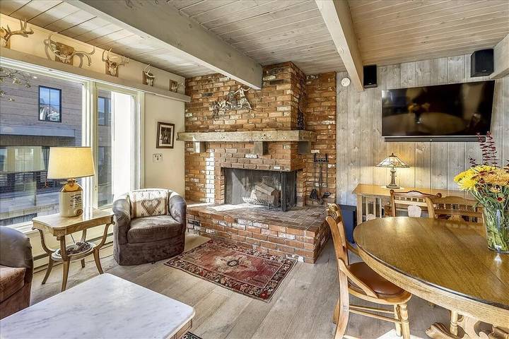Chalet pour 6 personnes, avec jacuzzi et balcon à Aspen