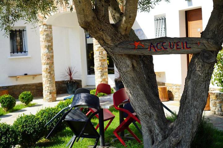 Hôtel pour 2 personnes, avec piscine ainsi que jacuzzi et terrasse dans Macinaggio - 4