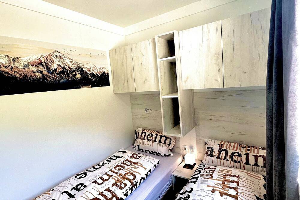 Luxcube 5 Komplette 2 Zimmer Mini Appartement Mobilhome für 4 Pers. Küche + Bad in Agarn, Walliser Alpen