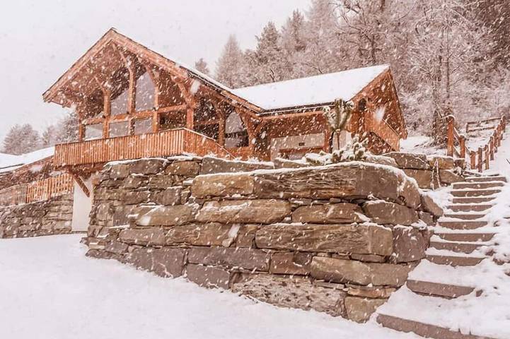Chalet für 13 Personen, mit Sauna und Whirlpool sowie Garten - 1