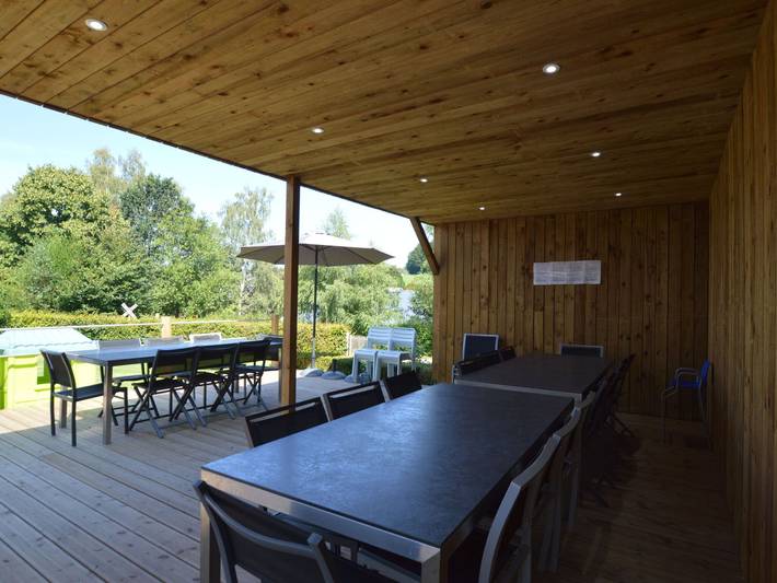 Maison de vacances pour 28 personnes, avec Terrasse ainsi que Jardin et Sauna dans les Hautes Fagnes