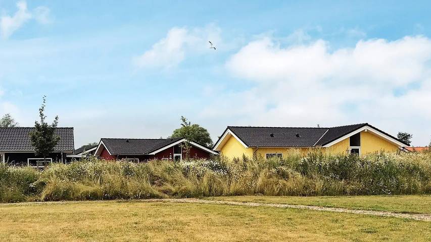 Ferienhaus für 9 Personen, mit Whirlpool und Sauna sowie Terrasse