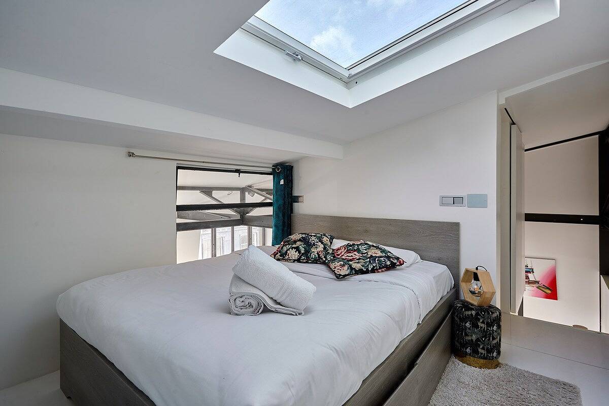 Entire apartment, Chic duplex loft in the heart of Paris Montorgueil in Paris, Ile de France
