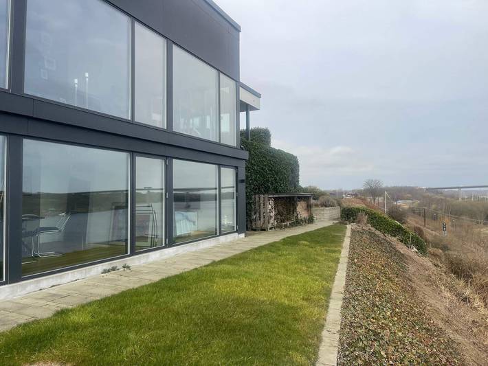 Feriehus for 4 personer, med terrasse, dyr tillatt i Sønderborg