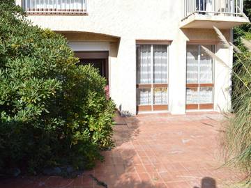 Maison De Vacances pour 8 Personnes dans Saint Pierre la Mer, Fleury, Photo 1
