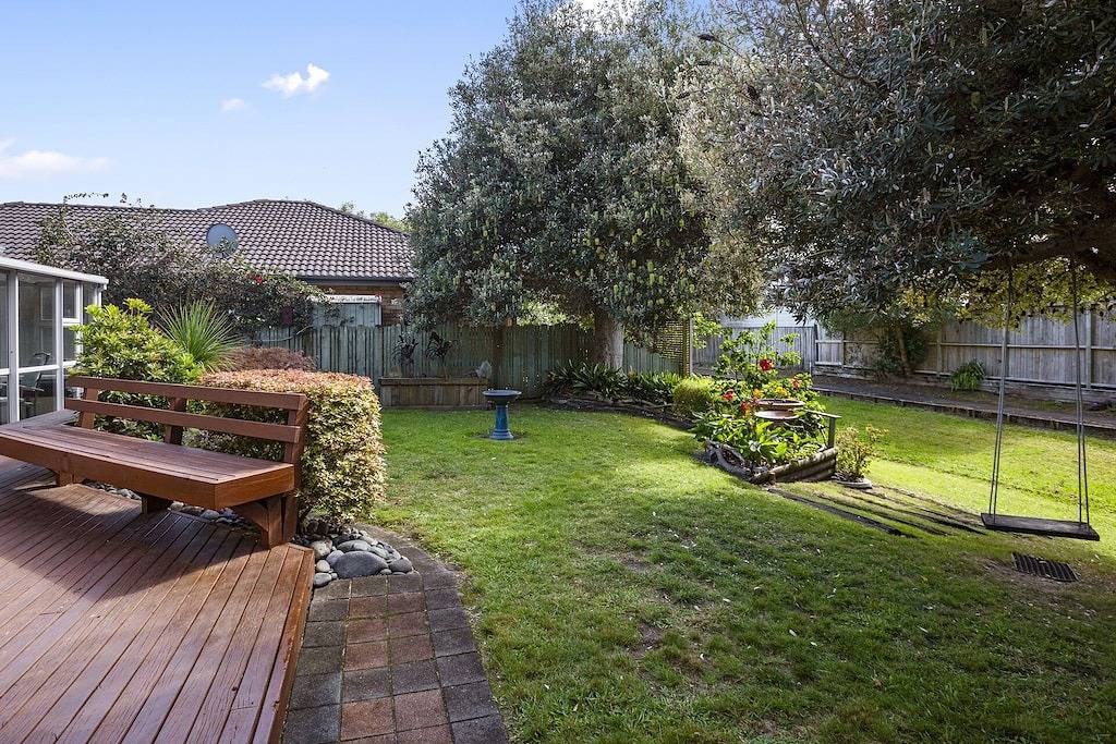 Fantails Roost - Bowentown Holiday Home in Western Bay of Plenty District