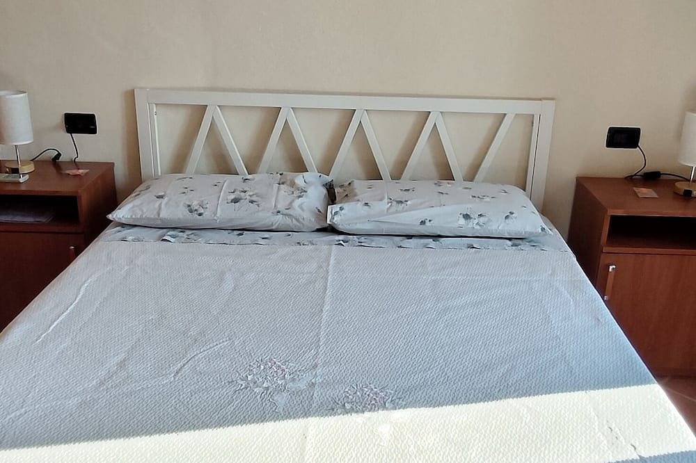 Ganze Wohnung, Dimora Fenni – Historic elegance and modern comfort in the heart of Monte Isola in Monte Isola, Iseosee