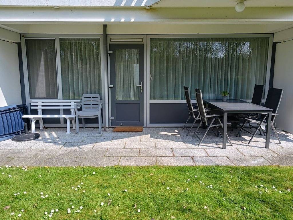 Wohnung in Westkapelle mit Schwimmbecken in Westkapelle, Walcheren