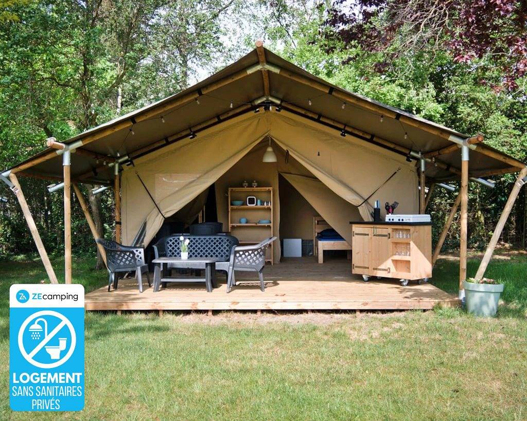 Zecamping 2 étoiles pataugeoire piscine locatif 38m2 5 pers in Fenouillet, Parc naturel régional Corbières-Fenouillèdes