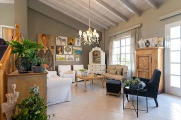 Location de vacances pour 6 personnes, avec jardin à Calamata